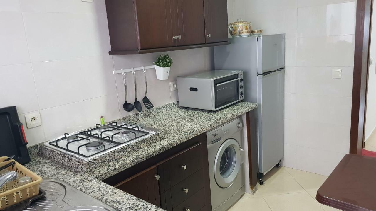 Appartement Au Centre De Martil Esterno foto